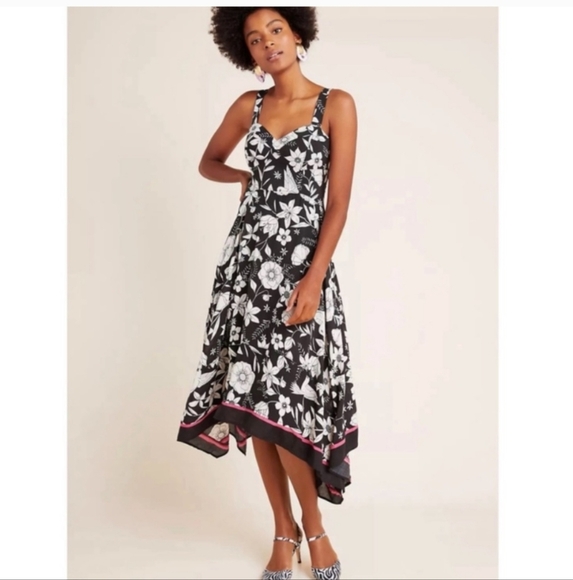 NWT ANTHROPOLOGIE BLACK MAEVE VIVIENNE SMOCKS FLORAL HANDKERCHIEF MAXI DRESS 12 - Picture 2 of 14